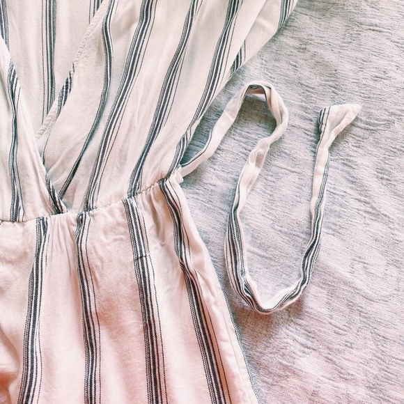 Lulu’s White Striped Short Sleeve V-Neck Romper - Picture 8 of 15